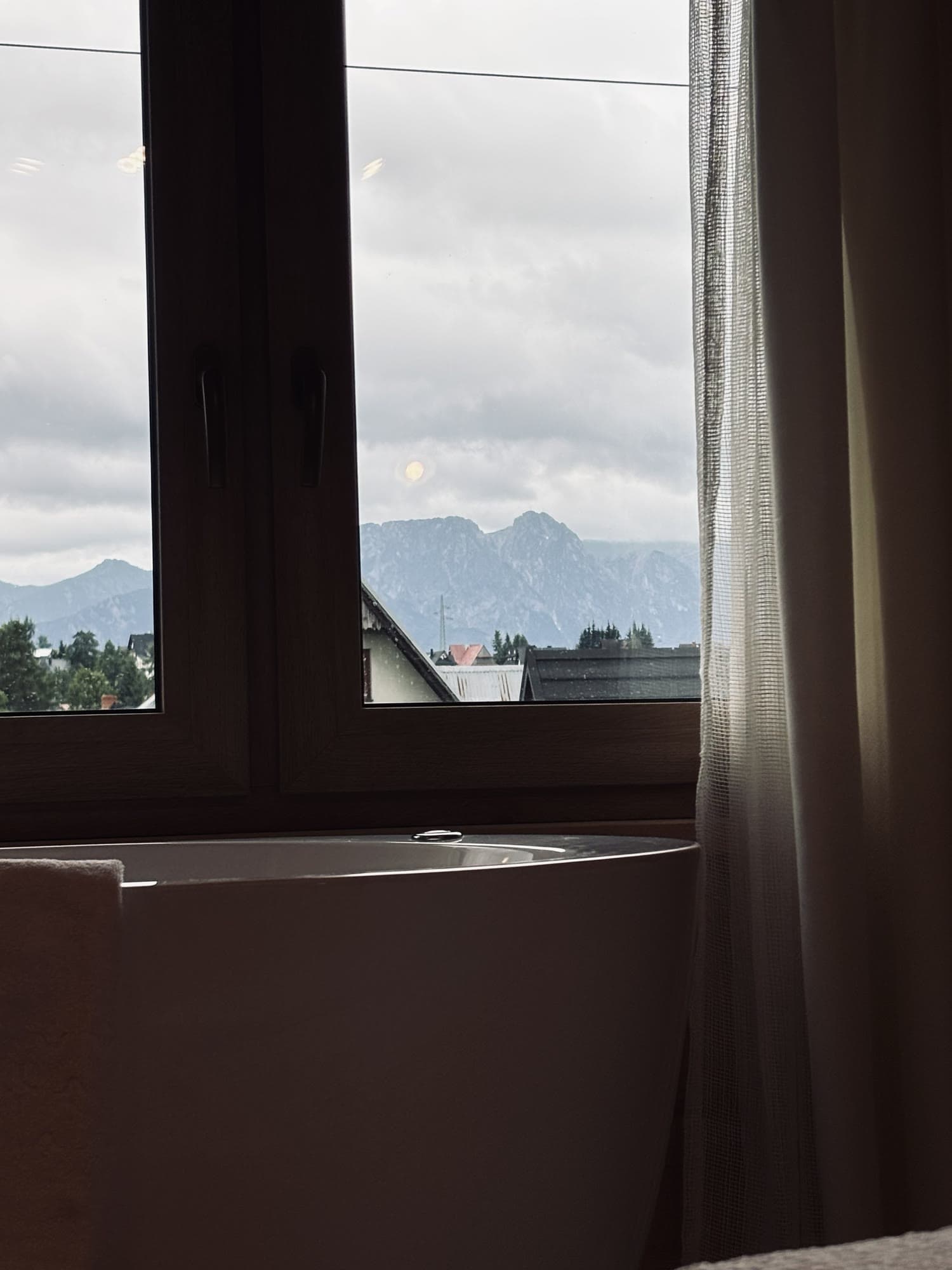 Apartament Giewont — wanna z widokiem na Tatry
